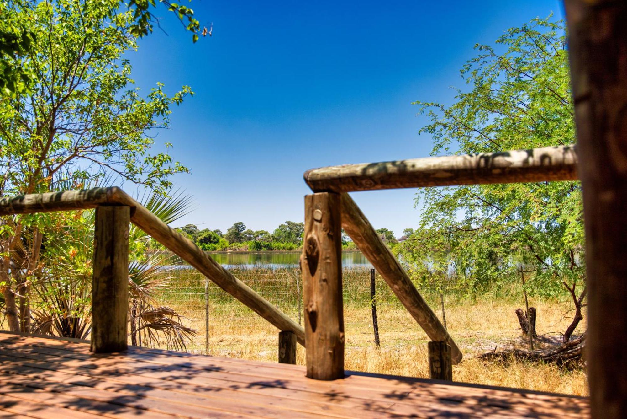 Semowi Lodge And Campsites Mirapene Exterior foto