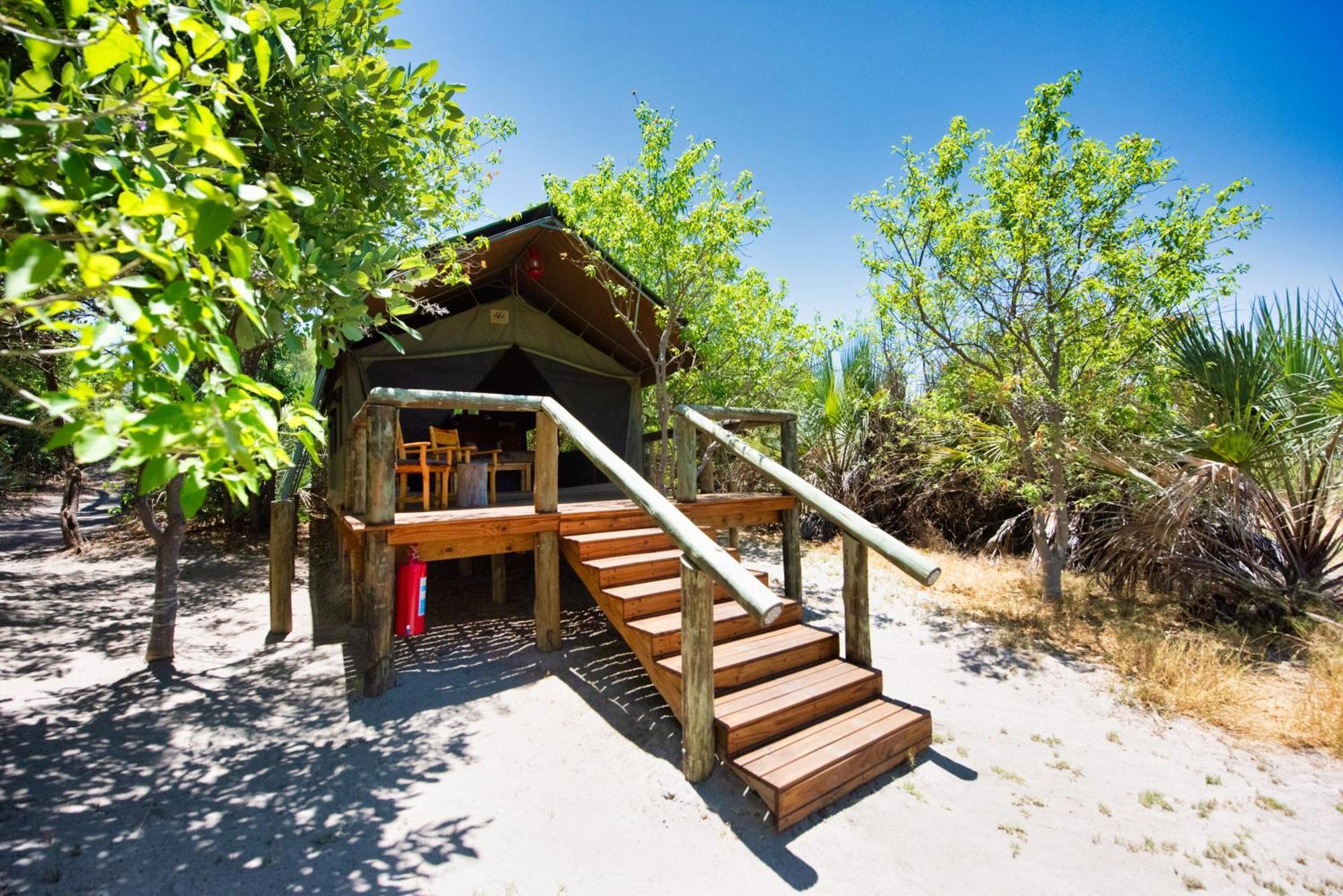 Semowi Lodge And Campsites Mirapene Cameră foto